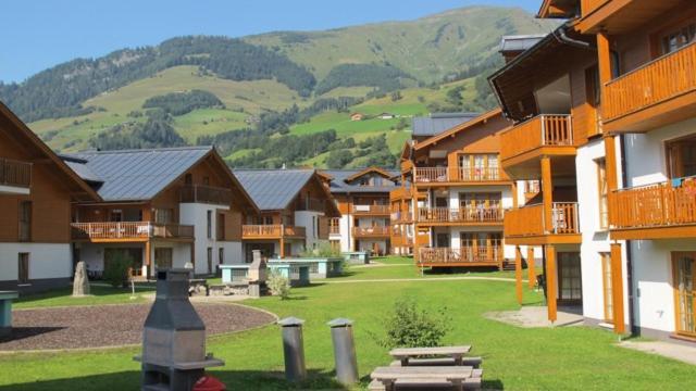 Schoenblick Mountain Resort - By Smr Rauris Apartments - Inc Spa Close To Gondola المظهر الخارجي الصورة